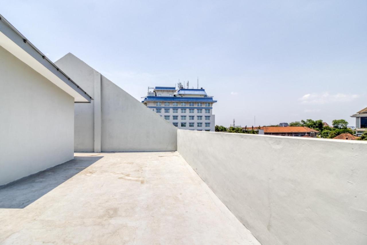 Reddoorz Syariah Near Galeria Mall Jogjakarta Buitenkant foto