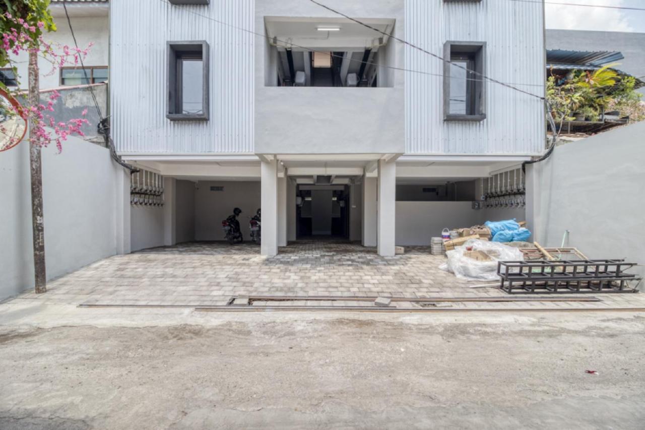 Reddoorz Syariah Near Galeria Mall Jogjakarta Buitenkant foto